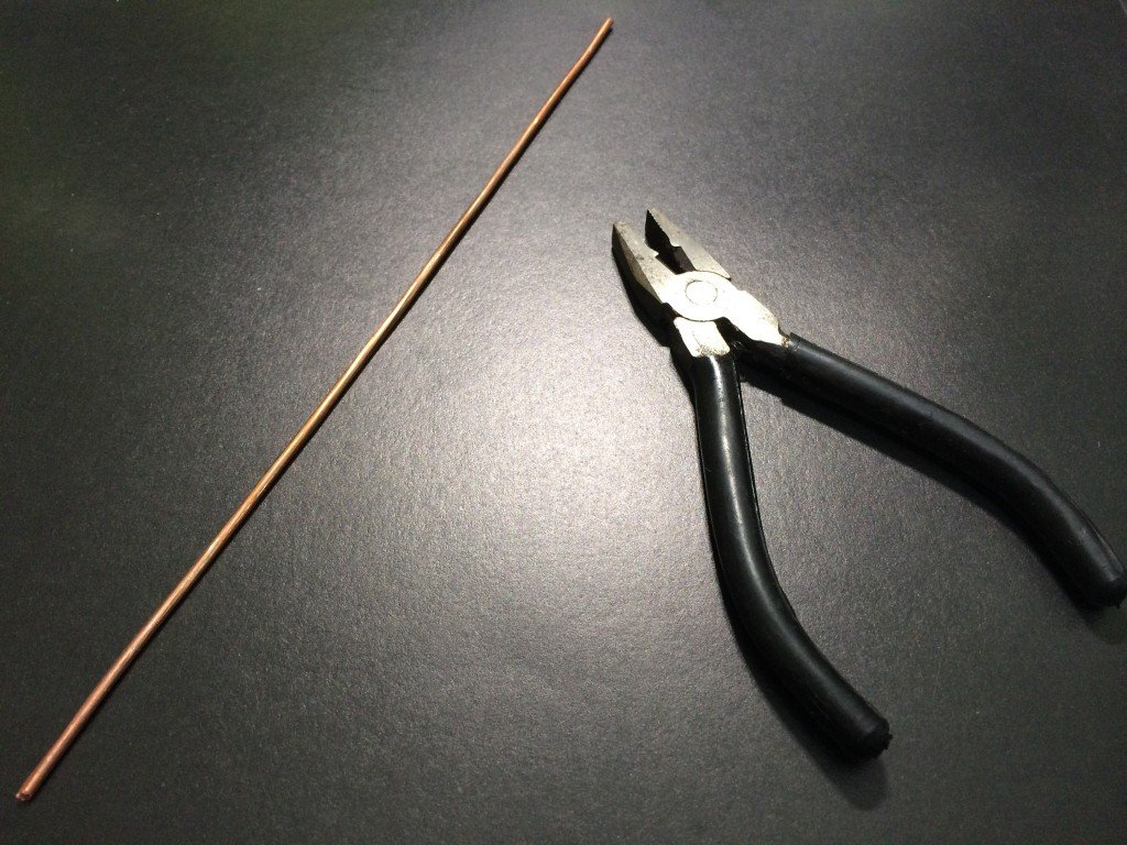 教你动手DIY手机支架!方便环保又便宜! | New M