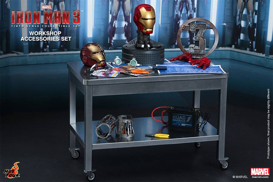 IronMan3WorkshopAccessoriesCollectibleSet01