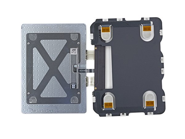 2015-13-in-macbook-pro-teardown_09