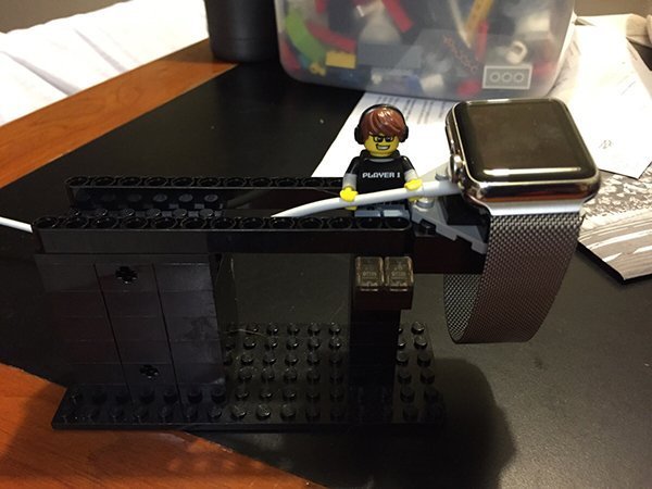 apple-watch-legos-base_03
