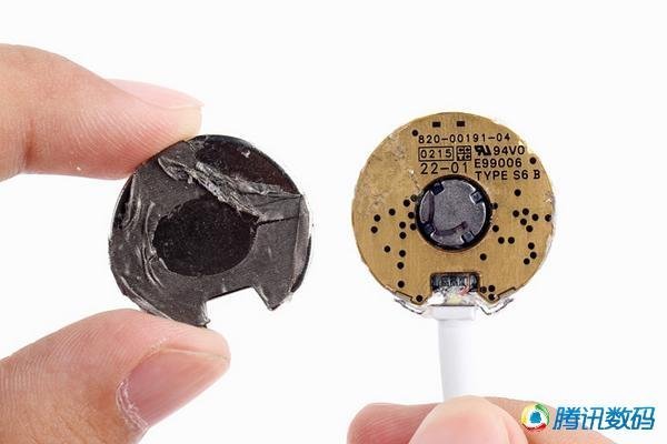 apple-watch-magsafes-charge-cable_04