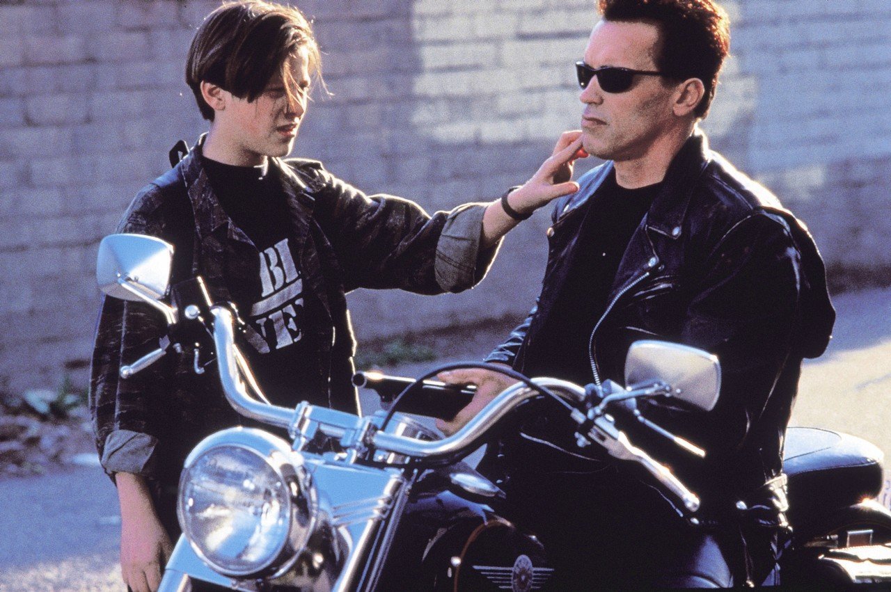 terminator-2-edward-furlong-arnold-schwarzengger