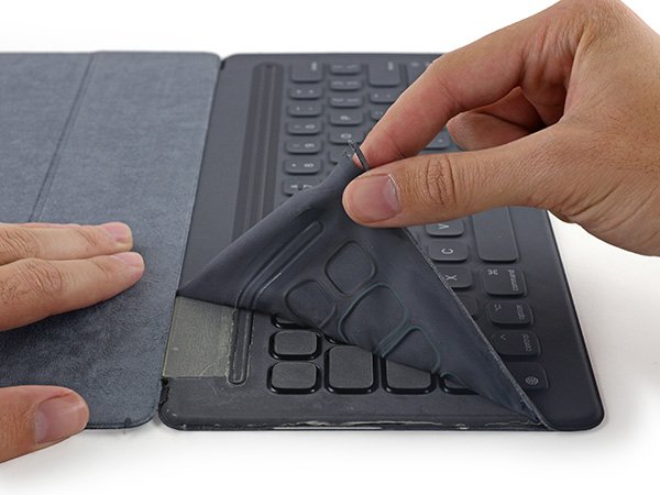 ifixit-smart-keyboard_03