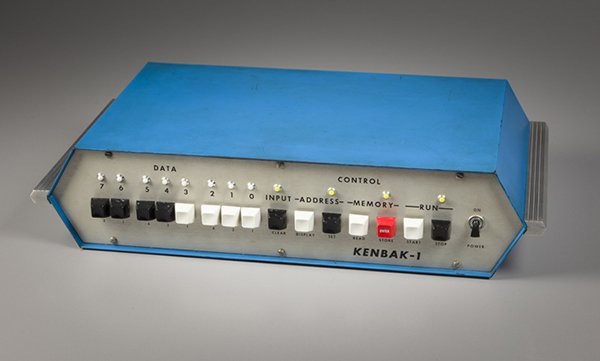 kenbak-1-is-saled-6-years-before-apple-i_00
