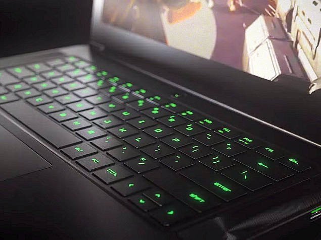 razer_blade_leptop_keyboard_video_screenhsot