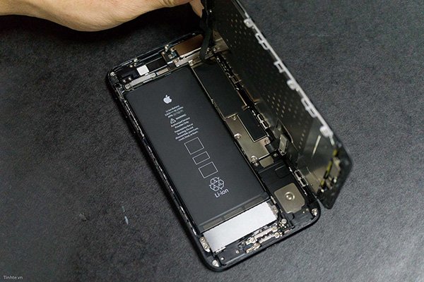 iphone 7 plus teardown by tinhte vn 00
