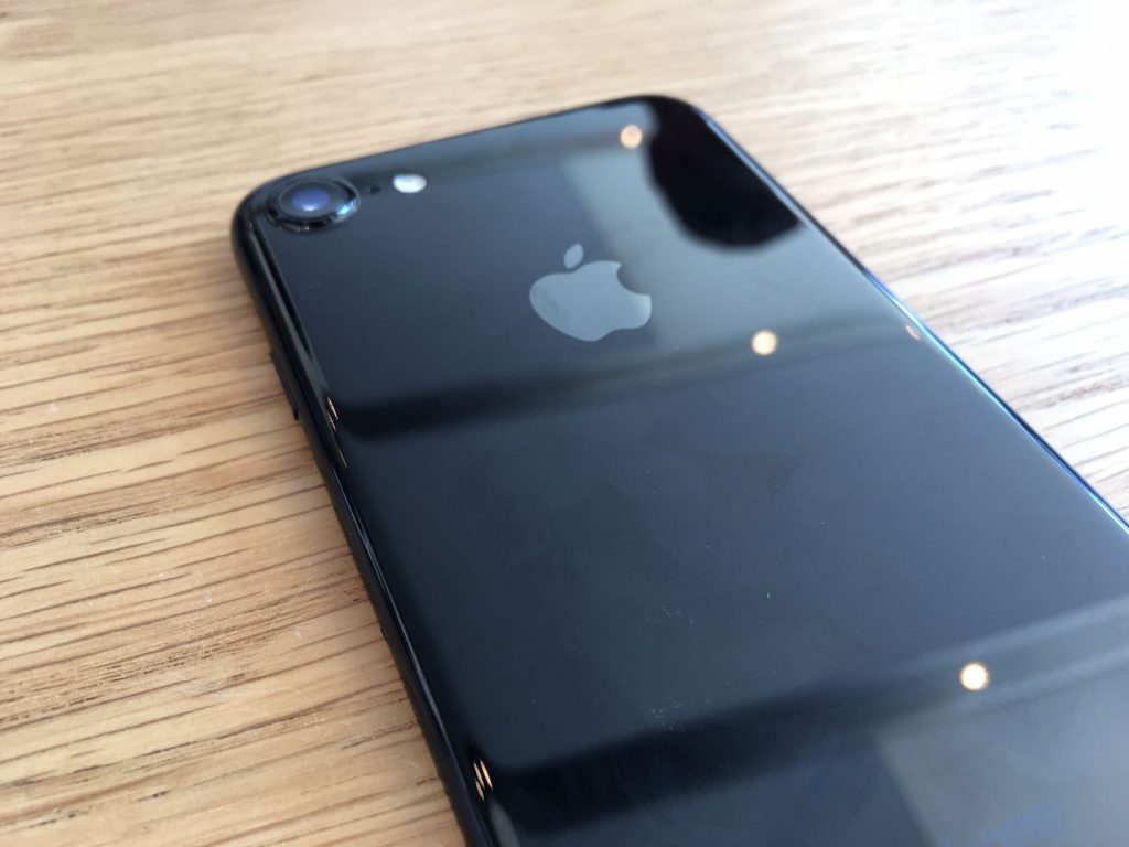 jetblack 钢琴黑版 iphone 7 试玩!