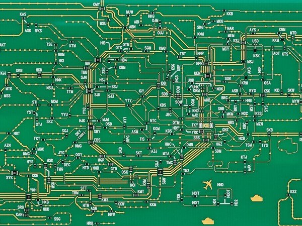 电波化成电力发光!日本推电路板东京铁路路线