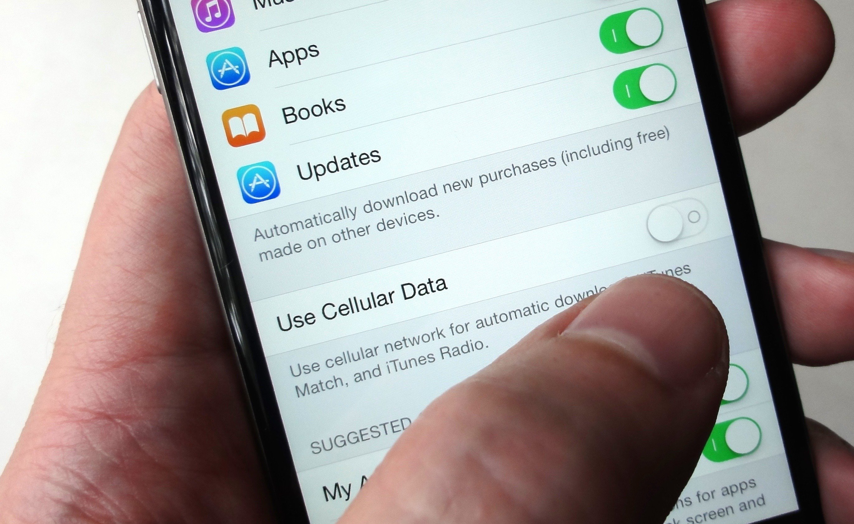 5 settings to reduce iphone data flow 00a
