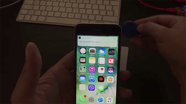 iphone 6s nfc clips jbed 01