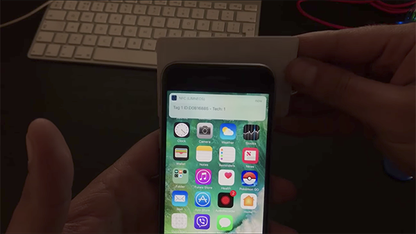 iphone 6s nfc clips jbed 02