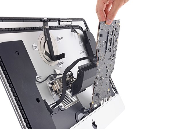 new 21 5 inch imac 2017 teardown 03