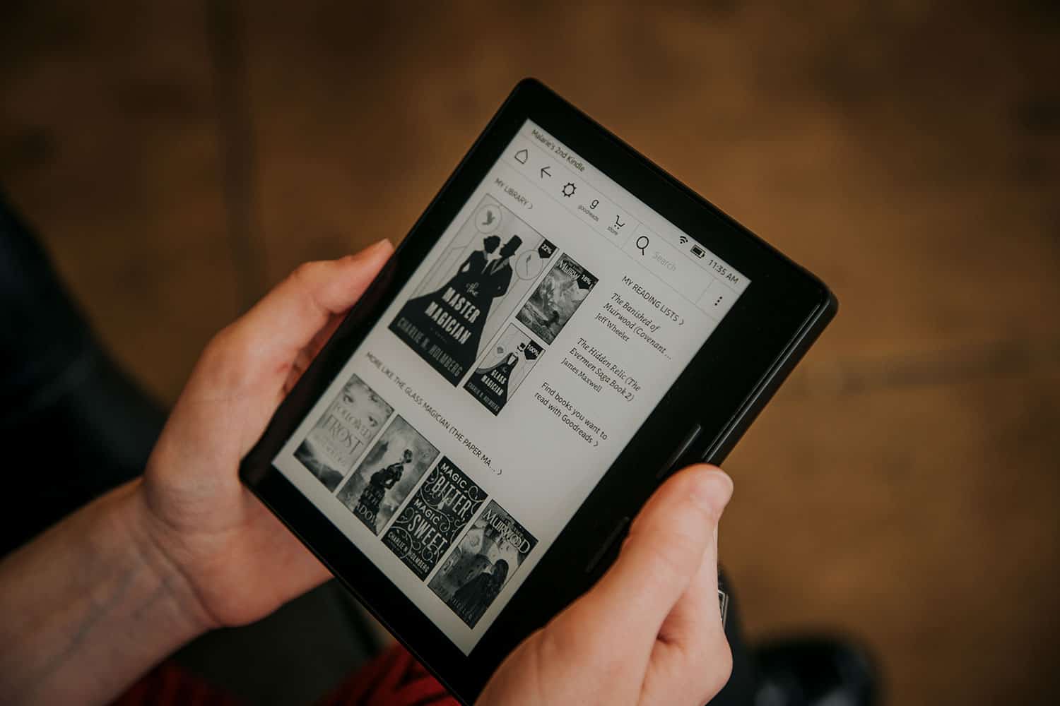 Amazon Kindle Oasis boosk 2