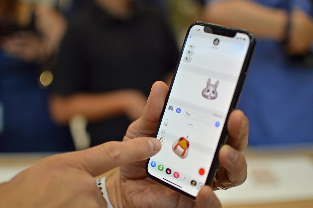 You can use Animoji iMessage several different emoji