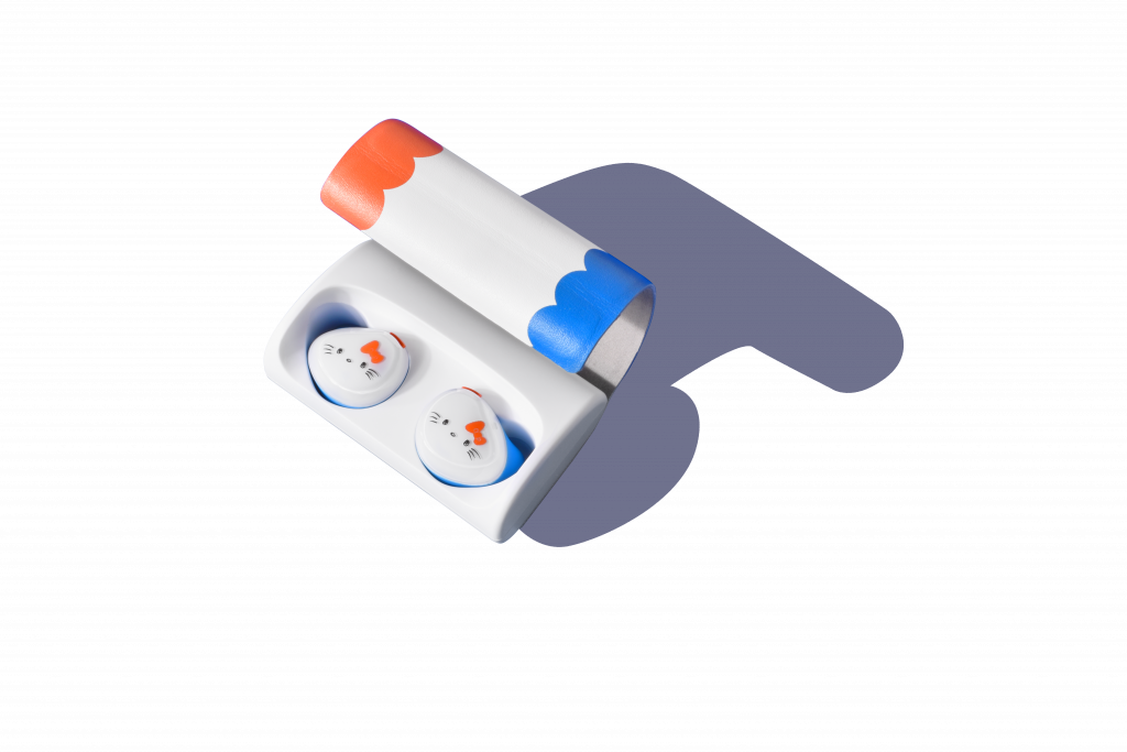 In Ear True wireless earphone case open