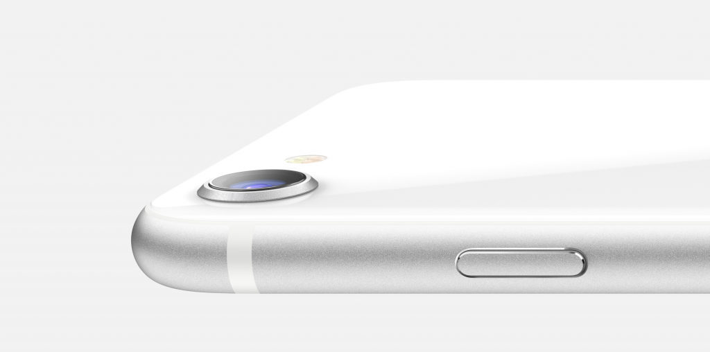 iPhone SE 2 4