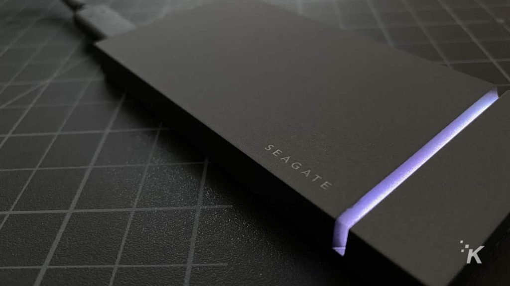 seagate firecuda gaming ssd angle