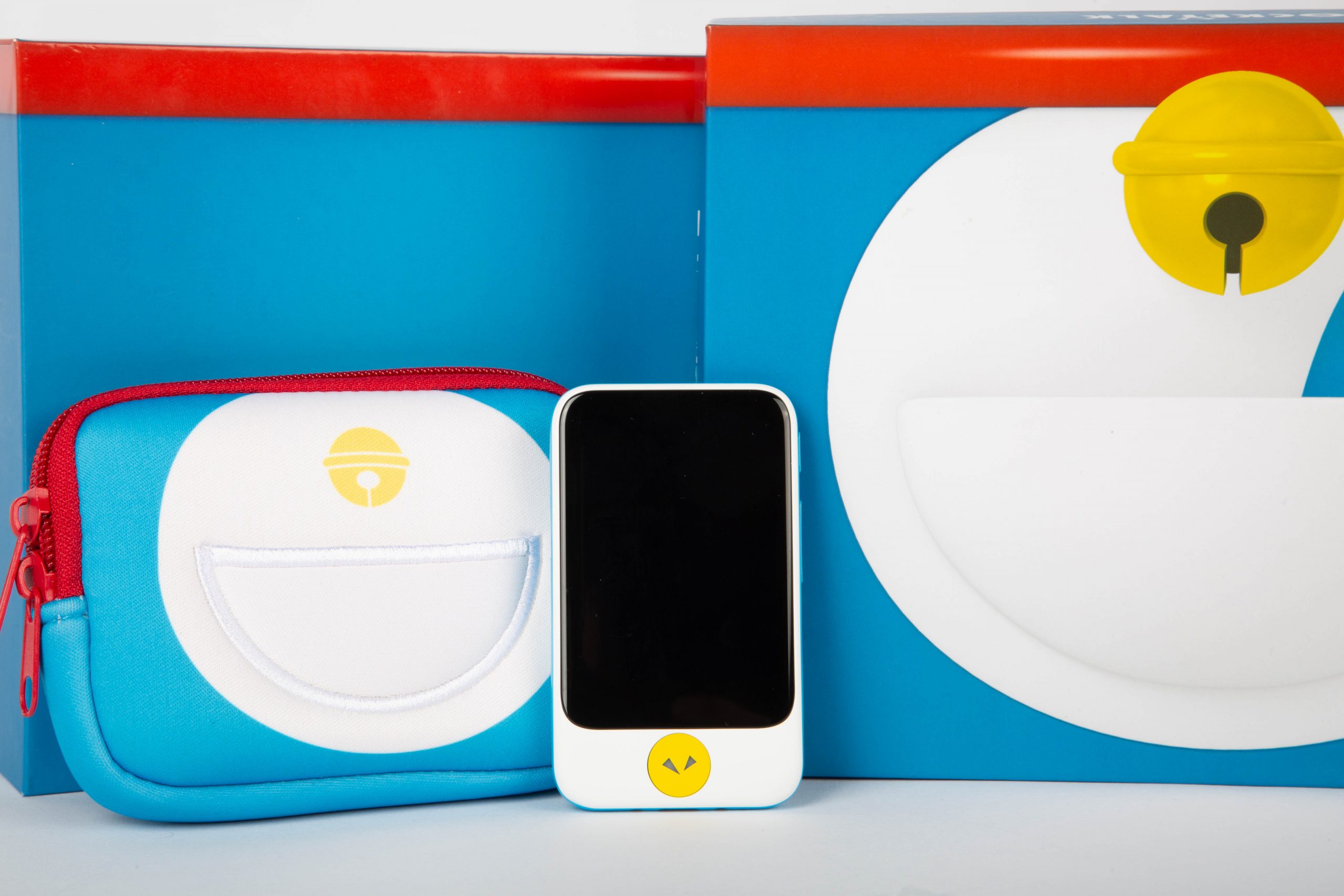 POCKETALK Doraemon Edition 4 scaled