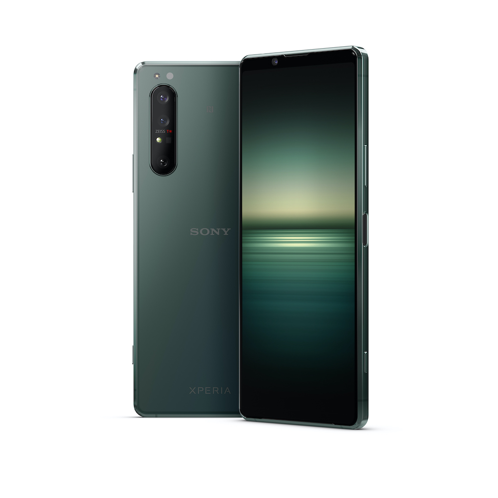 Xperia 1 II group green