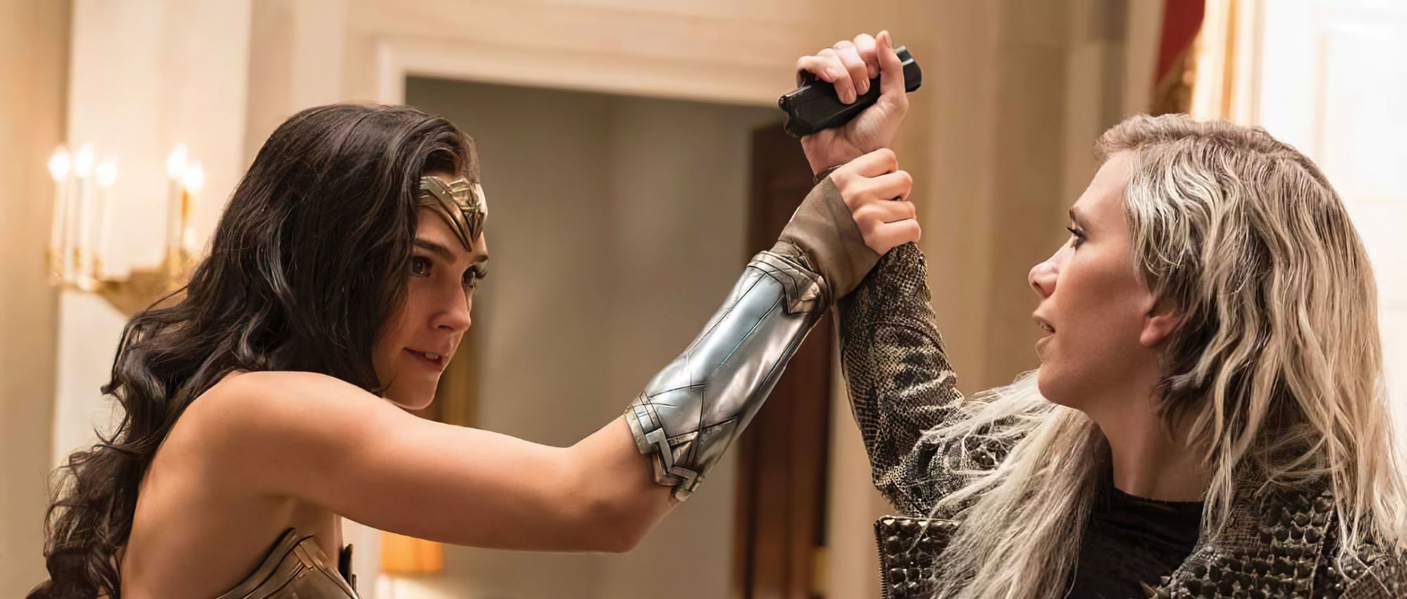 wonder woman 84 13 gigapixel scale