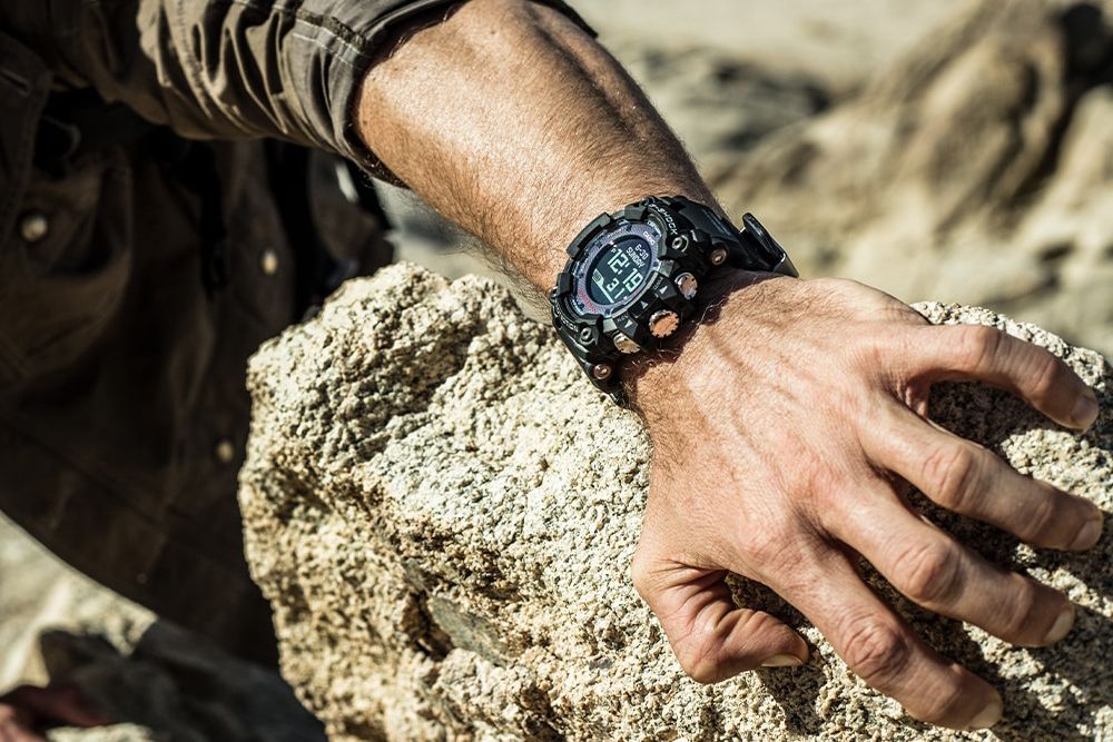 Best Survival Watches 0 Hero