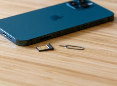 iPhone 12 SIM Remove