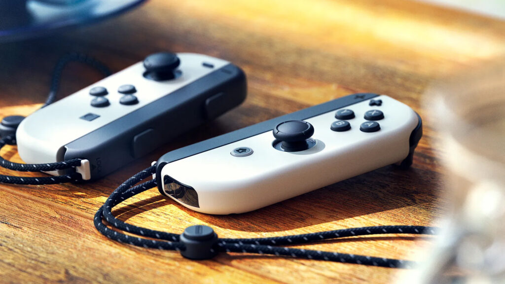 Nintendo Switch 6