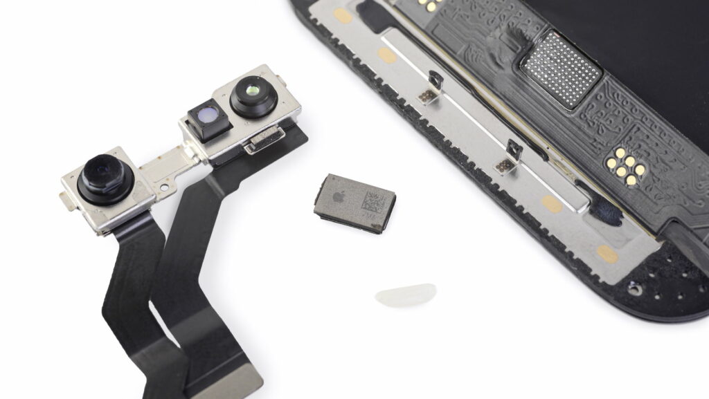 iphone13 faceidchip02 2
