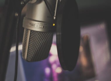 Microphone