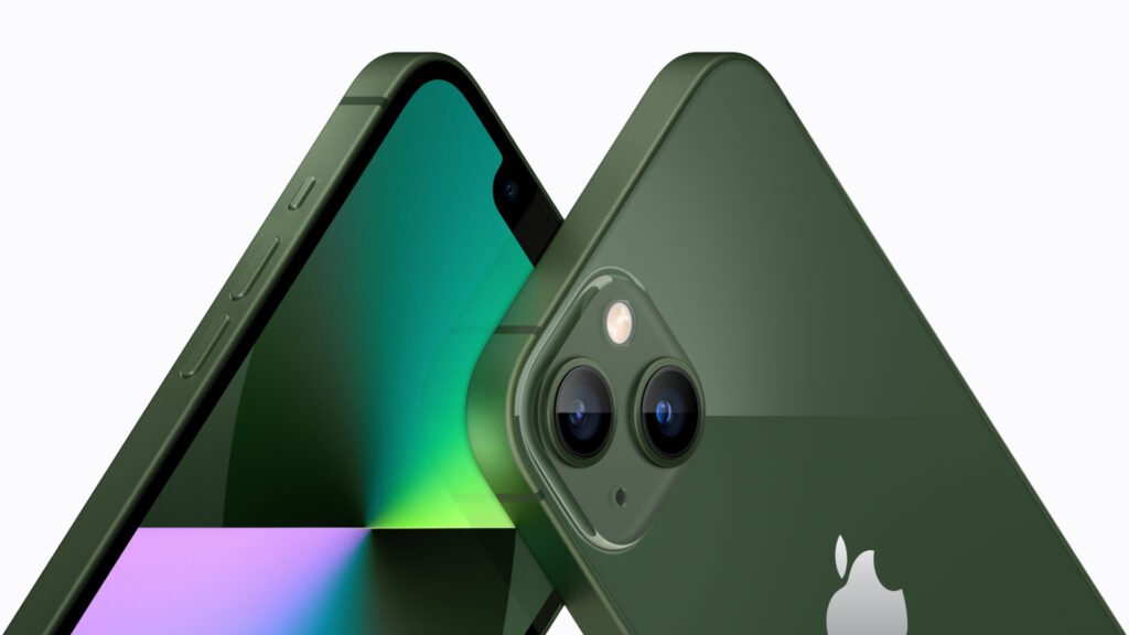iPhone 13