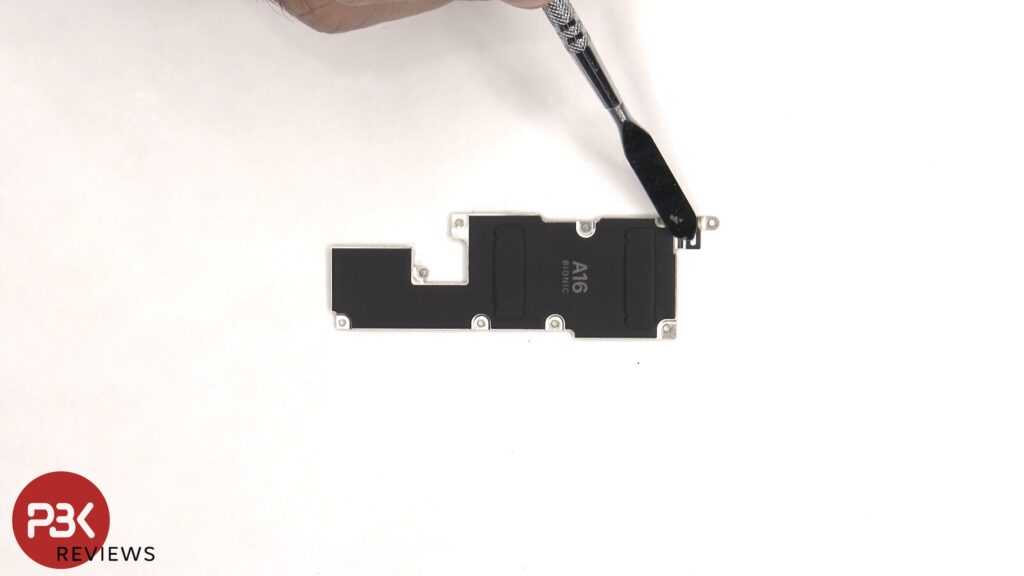 iPhone 14 Pro Max teardown 3