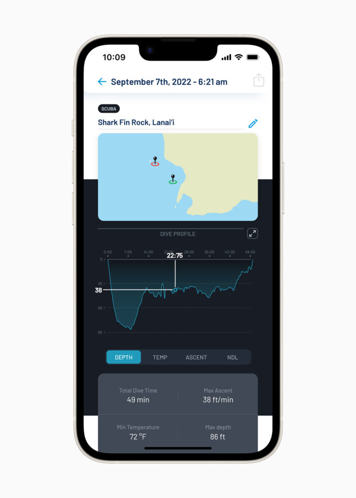 Apple Watch Ultra Oceanic Plus Dive Log Book inline.jpg.large 2x