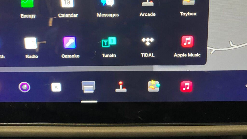 Tesla Apple Music 1