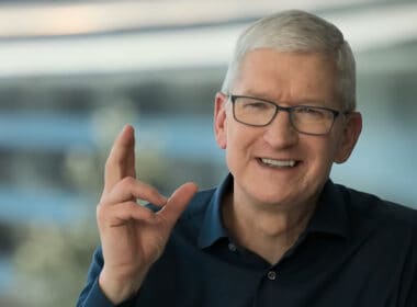 TimCook2zVd9g8XBi0