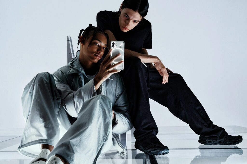 Nothing Phone 2 4