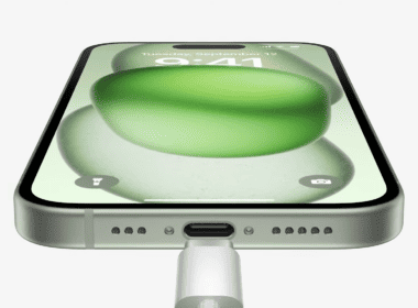 iPhone 15 USB C