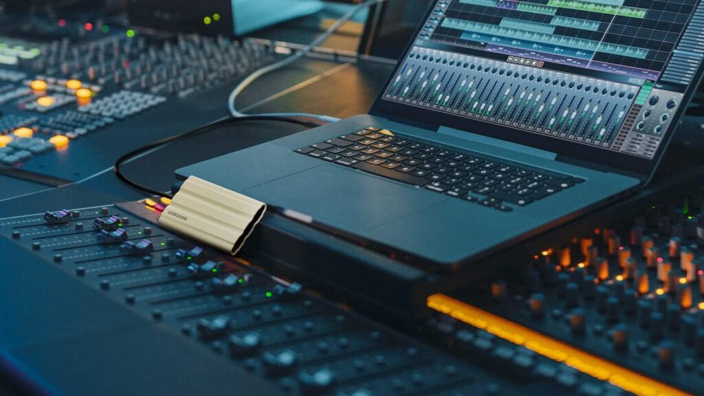 samsung t7ssd1