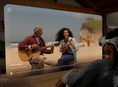 Apple iPhone 15 Pro spatial video capture hero