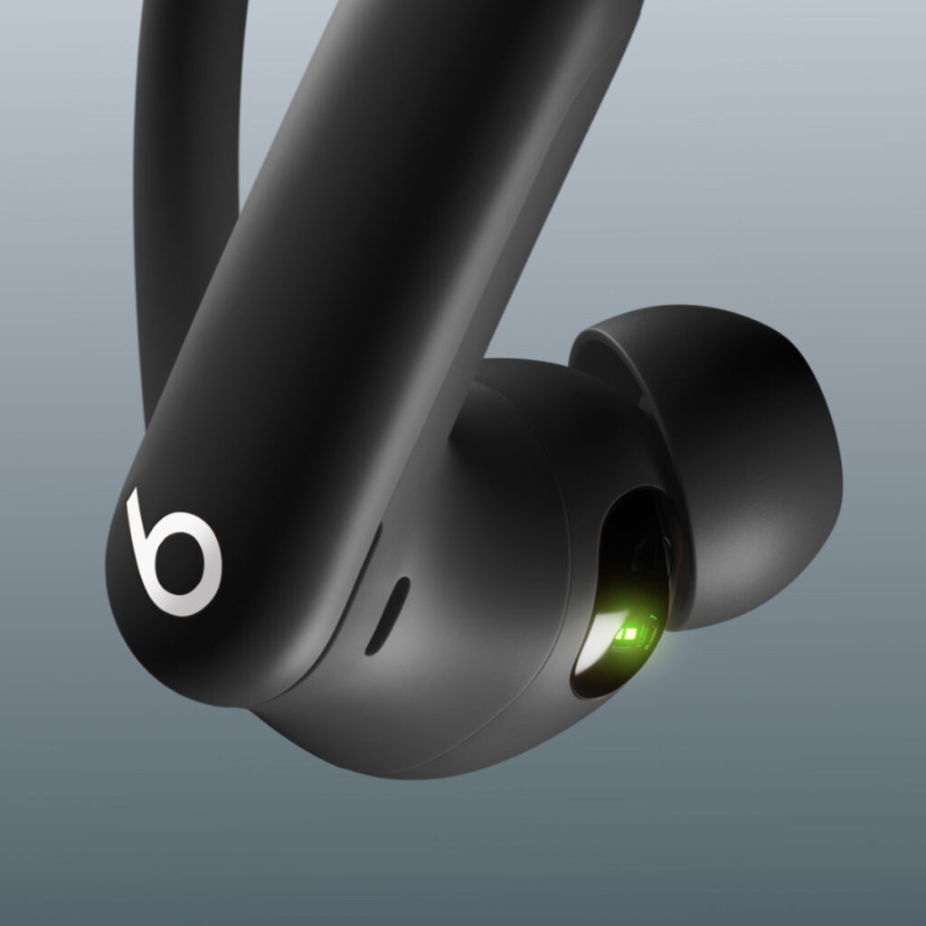 pc pbpro2 jet black p04.jpg.large .2x