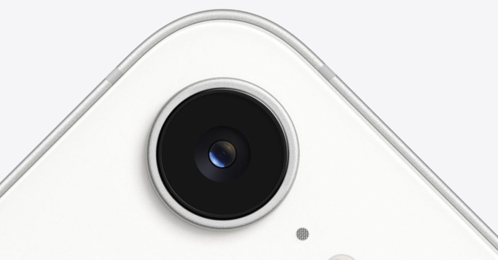 iphone 16e camera 1