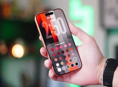 iOS26 5 Pride Luminance iPhone 17 Pro Black
