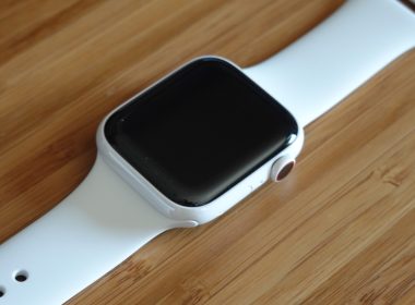 Apple Watch Ceramic S5 1