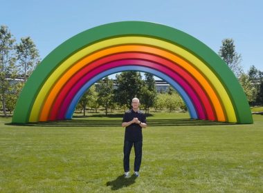Tim Cook Apple Park Rainbow xl