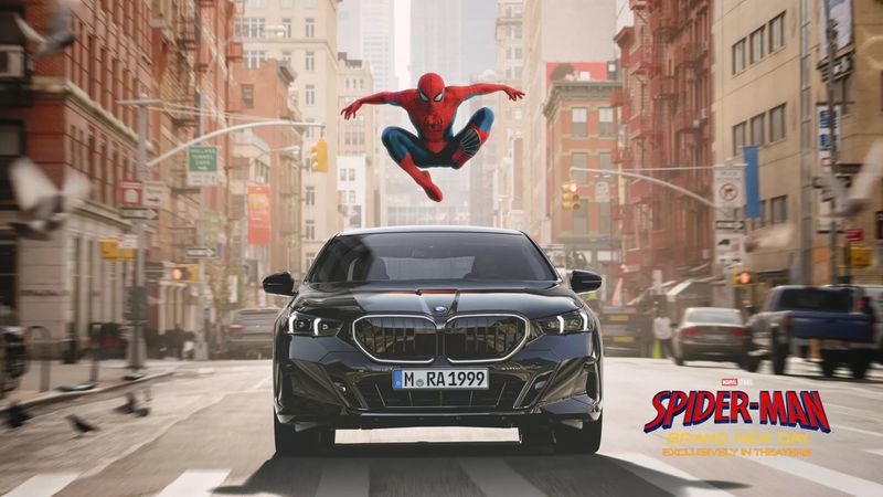 BMW 車主不滿 19 秒全螢幕 Spider-Man 廣告　登陸儀錶板螢幕