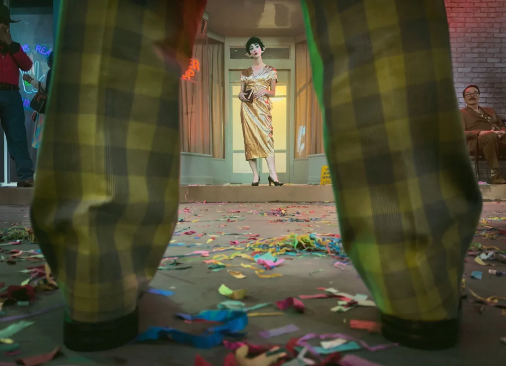 Apple photography exhibition Alex Prager 02 big.jpg.large