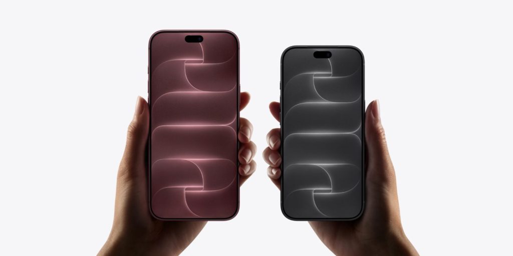 iPhone 18 Pro Pro Max Hand