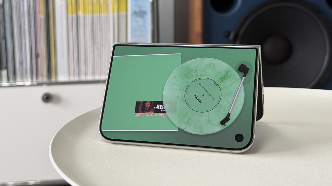 MD Vinyl 在 iPhone Duo 上播放黑膠唱片
